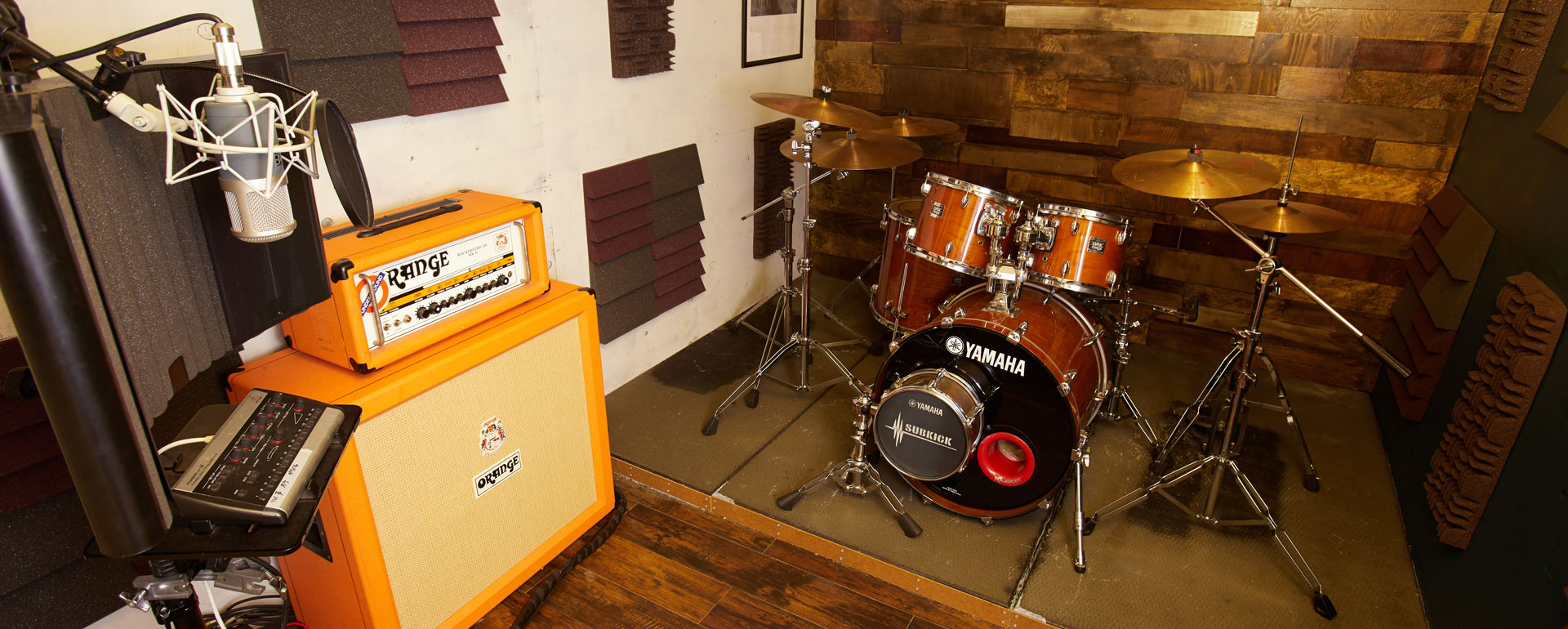 レコーディングブース